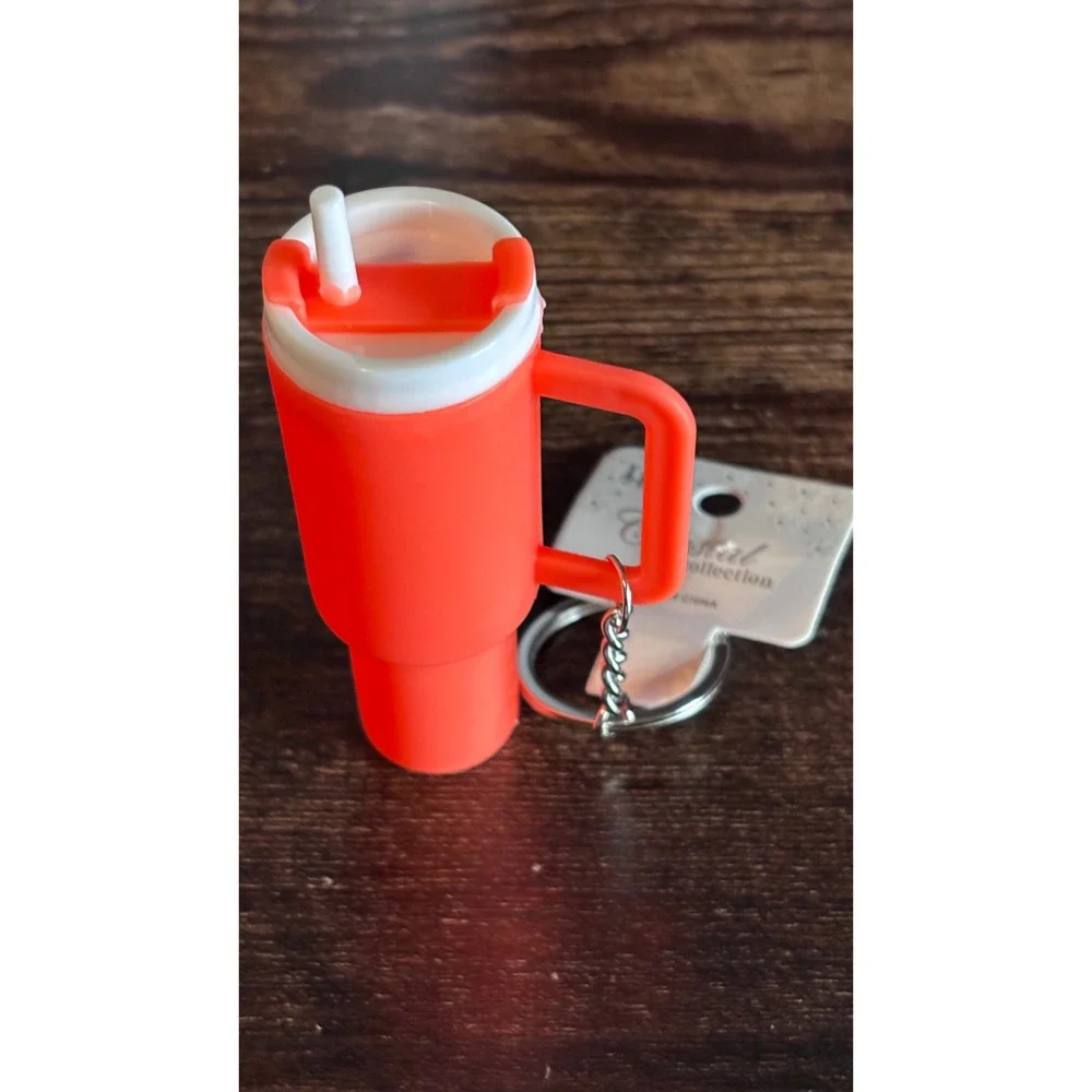 Crystal Collection Neon Orange Silicone Tumbler Keychain Mini Mug Charm